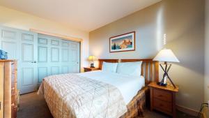 Sunstone #209 condo