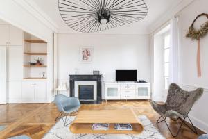 LE MONNAIE - Vue Cathédrale