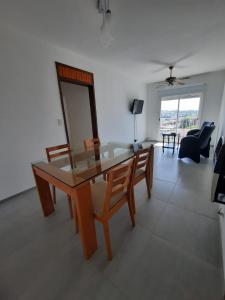 DEPARTAMENTO AMPLIO- 2 dormitorios- TANDIL