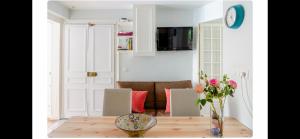 PARIS 6 MONTPARNASSE ST GERMAIN