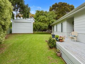 Decked Out at Dolphin 31 Dolphin Avenue