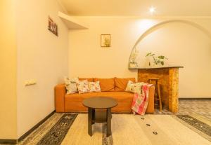 Двухкомнатные апартаменты на Льва Толстого