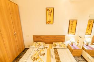 Двухкомнатные апартаменты на Льва Толстого