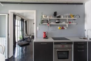 Lovely 3-bedroom Skyline Apartment