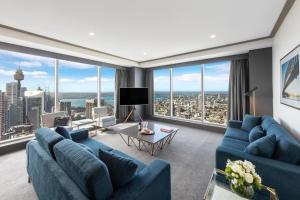 Three-Bedroom Sydney Penthouse  room in Meriton Suites World Tower