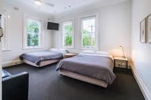 The Oriental Hotel - Merewether