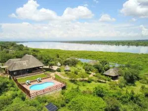 Twiga Safari Lodge - Nebbi