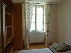 Maisons de vacances Gite Neuillay-les-Bois, 3 pieces, 5 personnes - FR-1-591-104 : photos des chambres