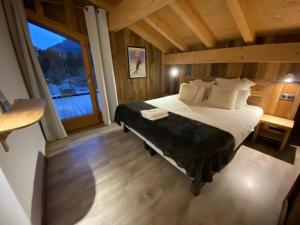 Chalets Chalet Azalee, Montriond, Morzine, Avoriaz : photos des chambres