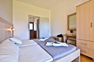 Louvros Studios Sidari Corfu