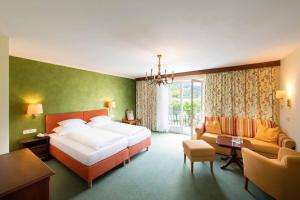 Superior Double Room with Garden View room in Hotel Forelle