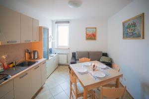 Apartament DADAJ