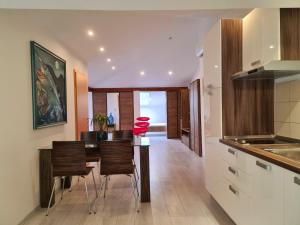 Hotel Lavender - Oleander Resort