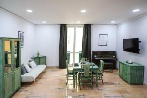 Modern Apartment at Piazza del Gesu by Wonderful Italy
