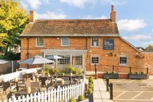 刀与斧旅馆 - Clophill