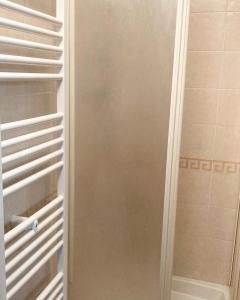Camera Doppia con Letti Singoli con Bagno Privato