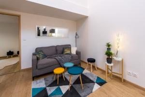 Appartements Duplex de 80m2 dans un village de caractere ! : photos des chambres