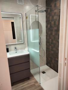 Panoramic Les Angles