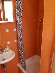 Studio apartment in Okrug Gornji with terrace air conditioning WiFi 5053 4