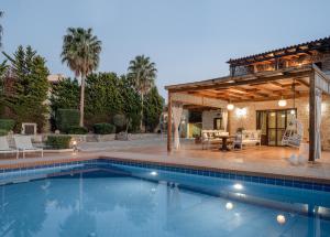 Agnes Villa, Unrivalled Living with Private Pool, By ThinkVilla