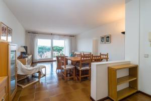 AV-1 CALELLA DE PALAFRUGELL 6 Pax