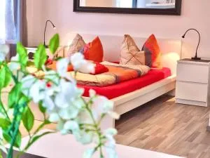 FeWo 2,4,5,6 Altstadt - Am grossen Garten - Strehlen