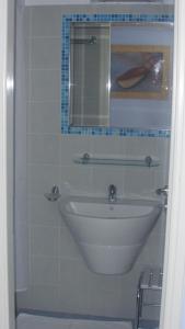 Blue Harmony Apartments