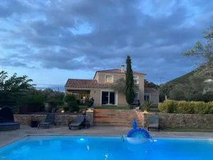 Très belle villa piscine jacuzzi grande propriété 10 pers - Palasca