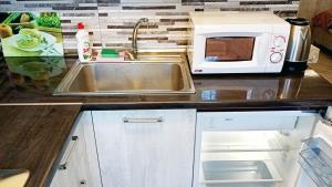 Comfortable studio apartment, near the metro station