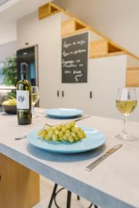 Manolis Loft Apartment Rhodes Town