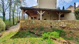 Maisons de vacances Maison de 2 chambres avec piscine partagee jardin amenage et wifi a Puy l'Eveque : photos des chambres