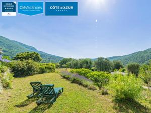 Appartement confortable au Bar-sur-Loup 40 m² avec jardin privatif