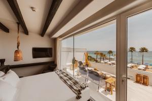 Kaliva Suites - Adults Only