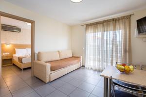 Aventura Apartments Potos