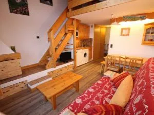 Les Saisies: T2 + sous pente, 5-7 pers, animaux admis, Wifi, balcon sud - FR-1-293-123 - 雷塞兹