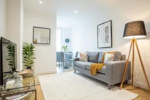 Luxe Apartments Bracknell Near Ascot, Legoland, Windsor, Lexicon - Free Parking & Gym - Winkfield