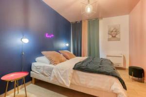 Appartements Suite Marilyn Monroe & SPA - 5P - Proche Disney : photos des chambres