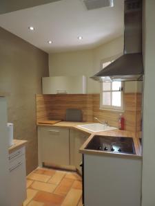 Villages vacances Les Garrigues de la Vallee des Baux : photos des chambres