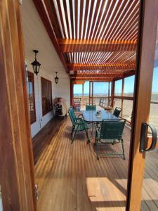 Amplia y acogedora Casa, a 10 min de playa en auto