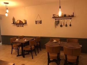 Hotels Hostellerie Le Mirabeau : photos des chambres