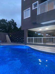 Apto novo com piscina em Ubatuba - Praia Maranduba