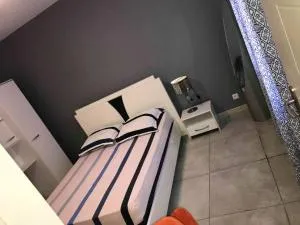 Maison charmante à Saint-Louis + Jacuzzi - Rivière