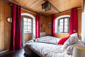 Chalets Very Nice Chalet Near The Slopes Courchevel : photos des chambres