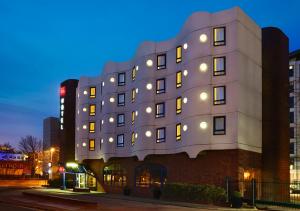 ibis Portsmouth