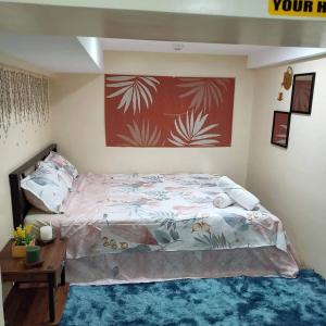 Bright and Sunny Condo with Balcony min 2 nights