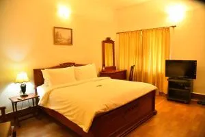 Niraamaya Blue Mountain -Chikmagalur - Bhadrāvati