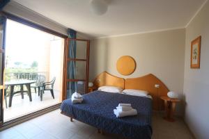 Cosmopolitan Golf & Beach Resort