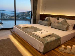 Villa Phi with heated indoor pool