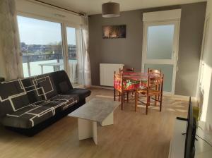 Appartements t2 lumineux avec balcon : photos des chambres