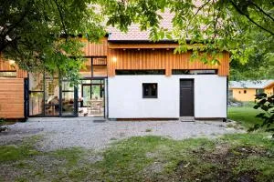 ASTER panzió - Călugăreni